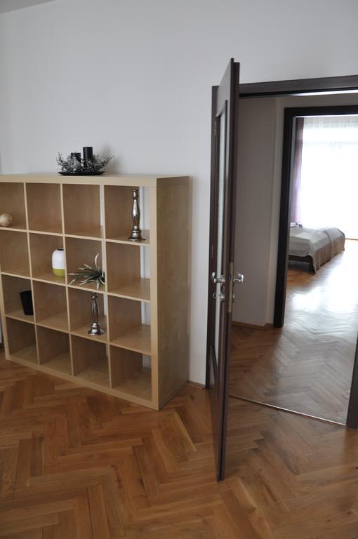 Metropolis Apartmán *